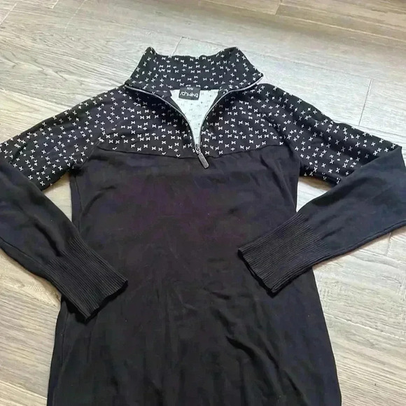 🔥schwiing🔥 | Black  long sleeve sweater dress with 1/4 front zipper - Picture 2 of 13